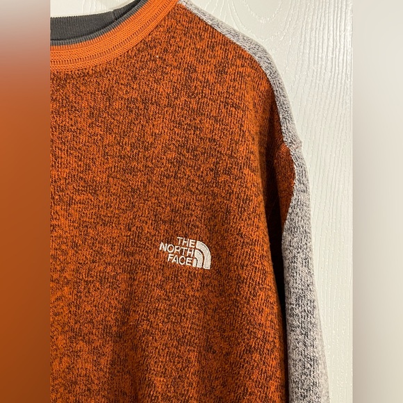 The North Face Men's Orange and Gray Sweater - Picture 2 of 10